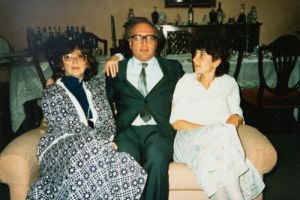 Liz, Lionel and Caroline sat together on a sofa, In 1987